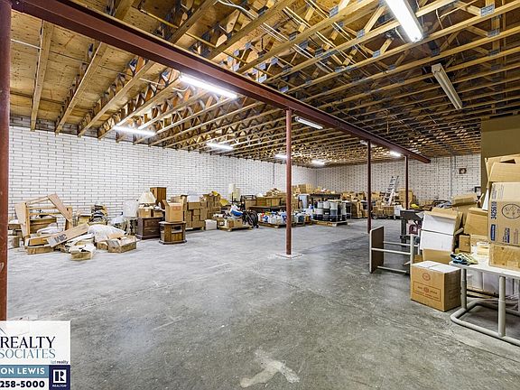 4th image of 7824 Zero Rd