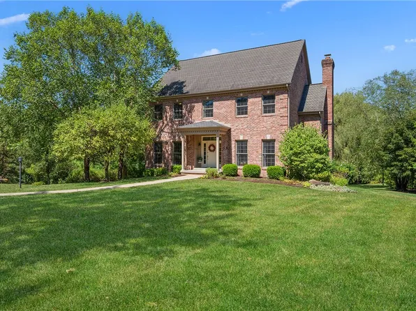 131 Greenbriar Dr, Wexford, PA 15090