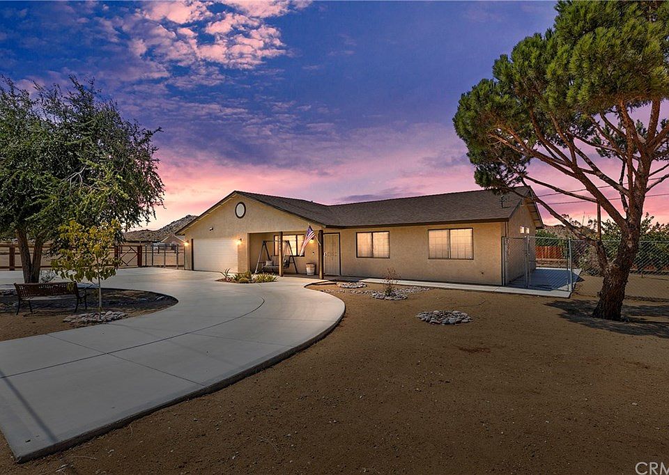 1st image of 14720 Sherri Ln