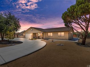 14720 Sherri Ln, Apple Valley, CA 92307