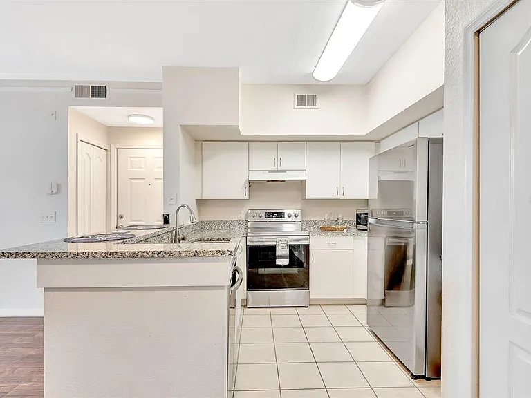 4142 Central Sarasota Pkwy #1426 — Photo 22