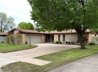 9044 E 40th St S, Tulsa, OK 74145