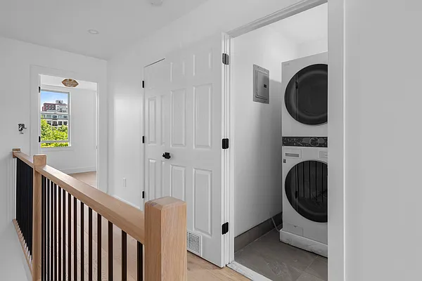 Rented by Friedman Mayer, LREB | media 17