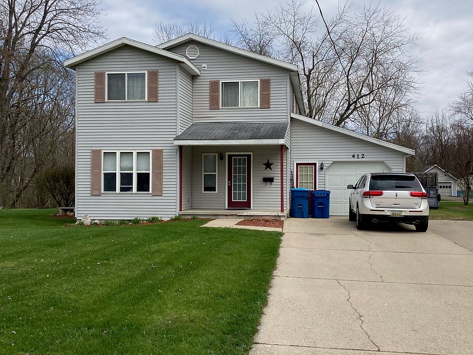 1st image of 411 Walter St