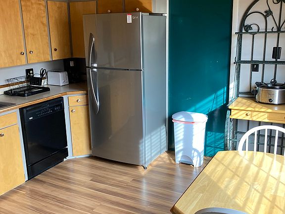 4th image of 2805 Selvig Ln