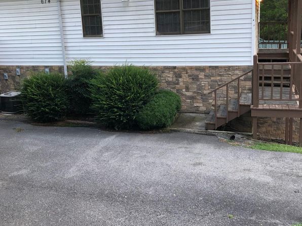 (undisclosed Address)