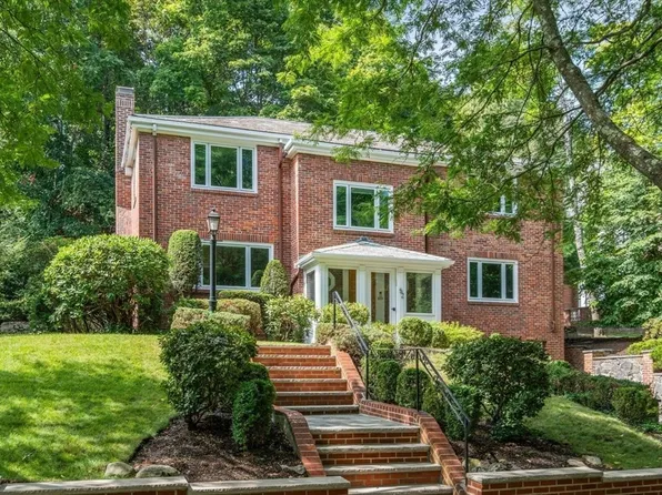 52 Clinton Rd, Brookline, MA 02445