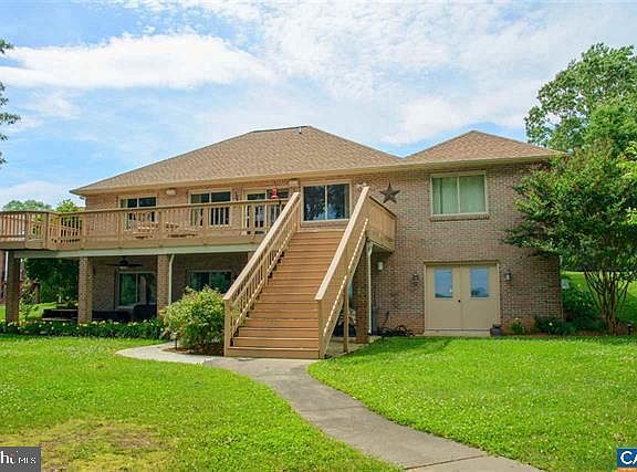 4th image of 956 Tall Pines Dr
