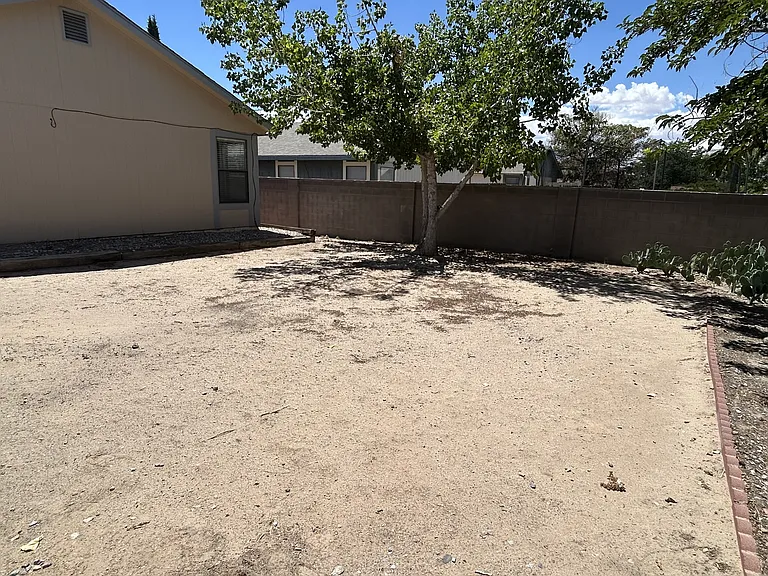 1974 Castillo Dr SW — Photo 28