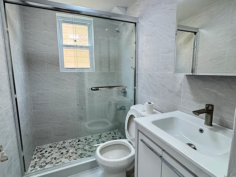 348 Mosel Ave #2 — Photo 4