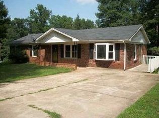 252 Frady St, Rutherfordton, NC 28139