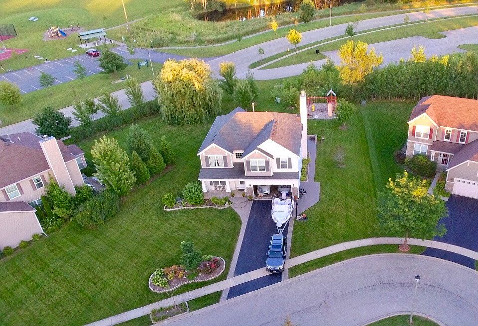 1st image of 1060 Dana Ct