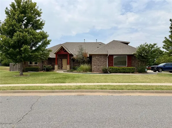 2817 Marigold Ln, Edmond, OK 73013