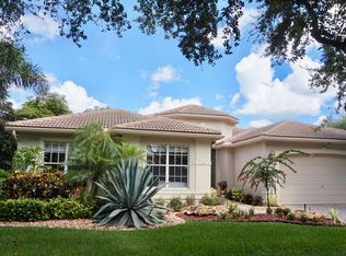 13136 Alhambra Lake Cir, Delray Beach, FL 33446