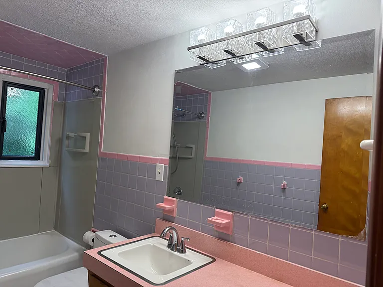 328 McLister Ave #1 — Photo 9