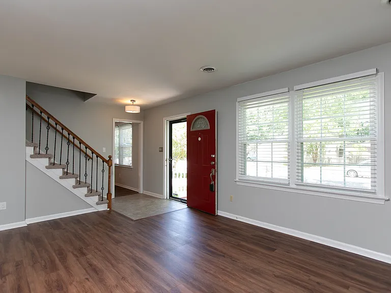 59 Apollo Dr — Photo 2