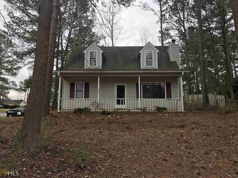 1st image of 629 Lakeridge Dr SE