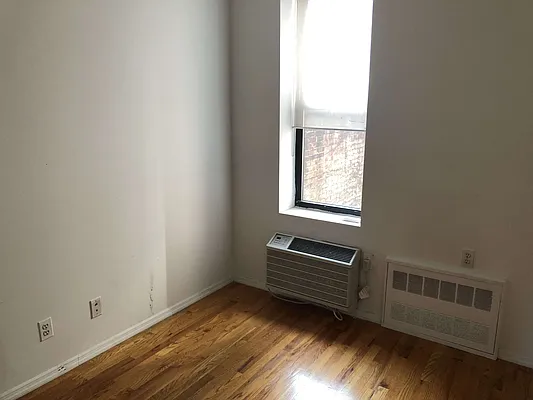 Rented by Waverly Realty Associates | media 19