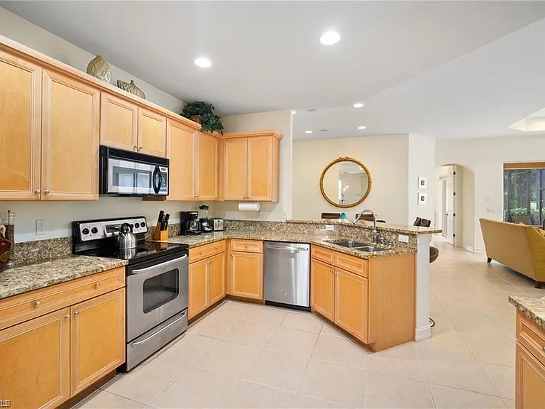 8519 Chase Preserve Dr — Photo 10
