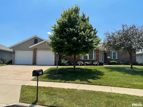 133 Wingate Dr, Tremont, IL 61568