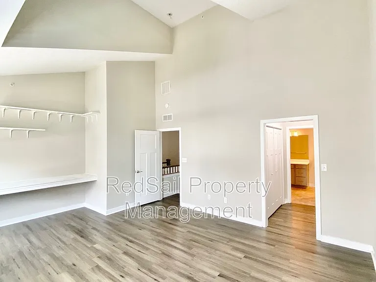 208 Fishers Ct — Photo 20