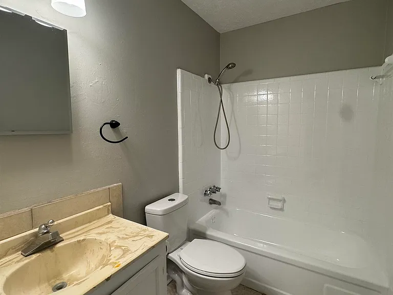820-2 California St #2 — Photo 10
