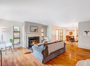 30 E Johnson St, Madison, WI 53703