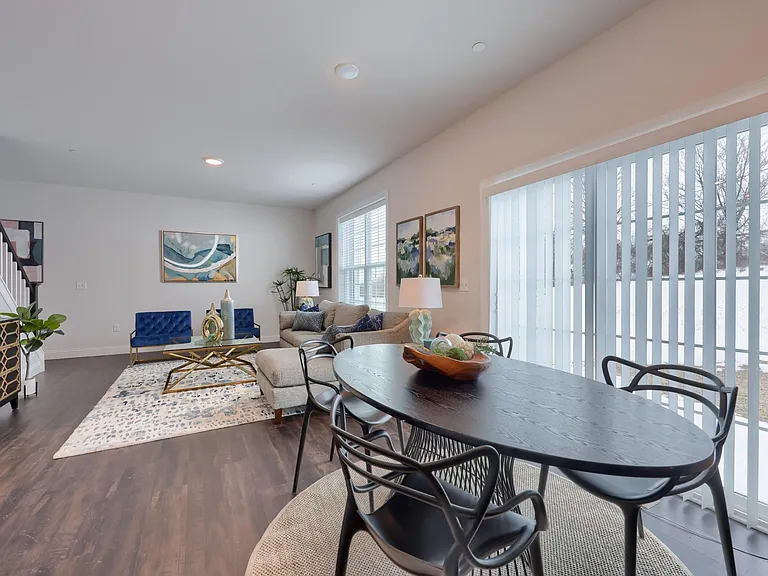 River Ridge Townhomes — Photo 12
