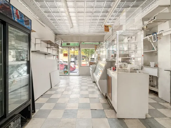 205 34th Street image 7 of 8