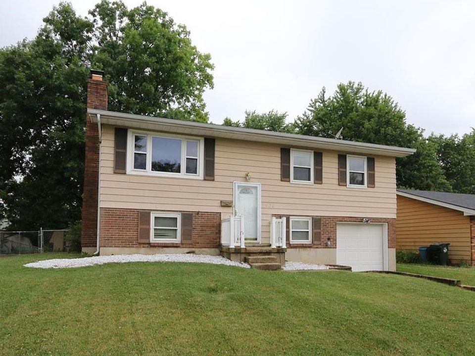 1st image of 931 Essex Pl
