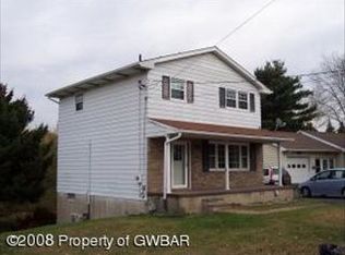 126 Center St, Hughestown, PA 18640