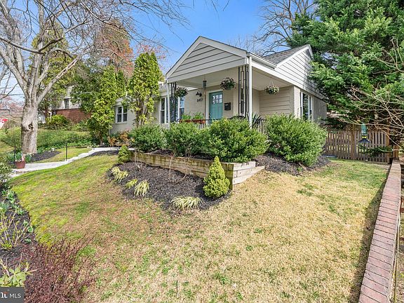 4th image of 8417 Donnybrook Dr