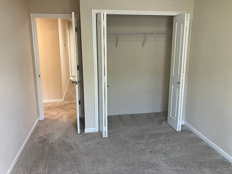 5714 Joynak St S — Photo 17