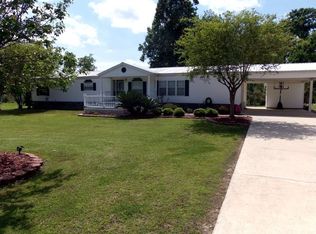 8301 Annie Oak Dr, Sorrento, LA 70778