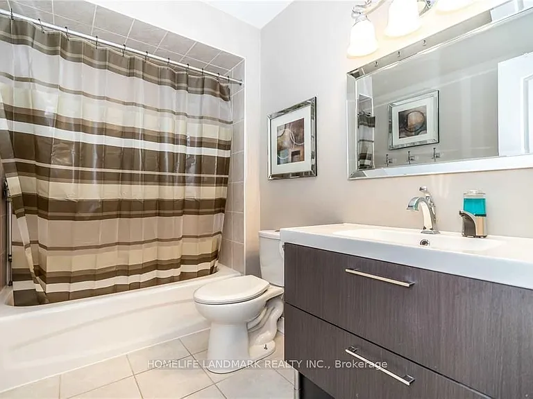 66 Woodcock Ave #MAIN UPPER — Photo 24
