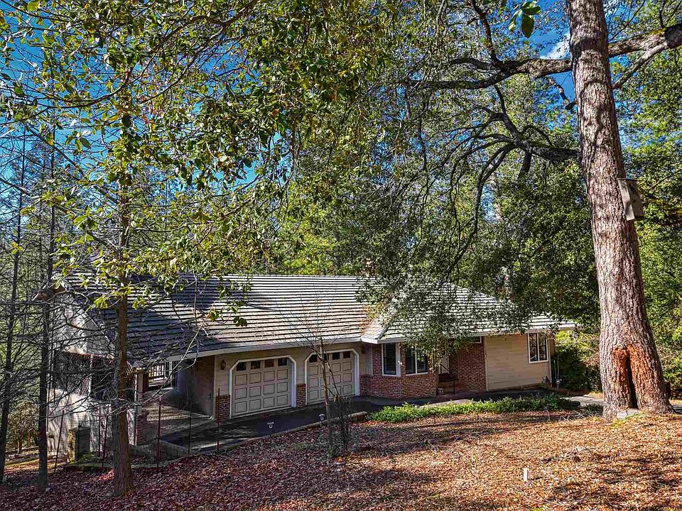 1st image of 12036 Hillhurst Cir #165