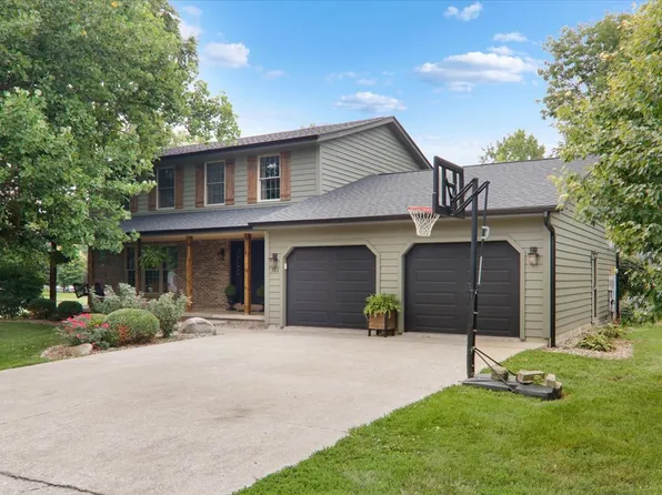 302 Ceilo View St, Colfax, IL 61728