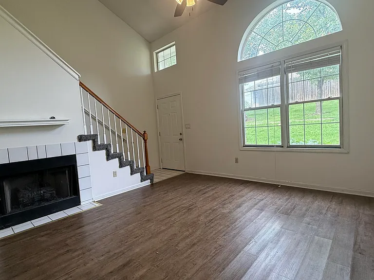 4609 Brandon Woods St — Photo 2