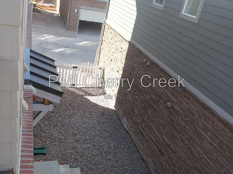 12871 E Caspian Pl — Photo 42