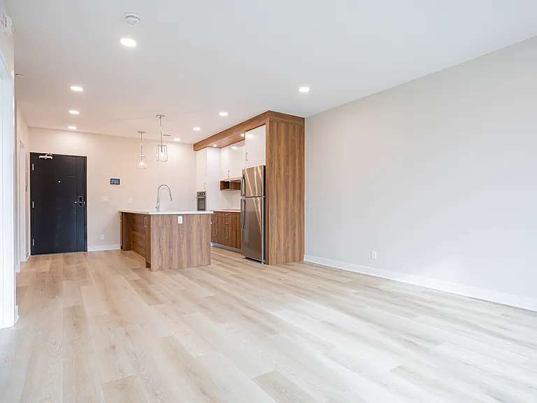 4030 University Ave NW — Photo 47