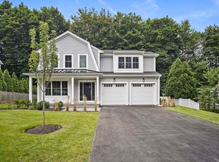 36 Avon Rd, Wellesley, MA 02482