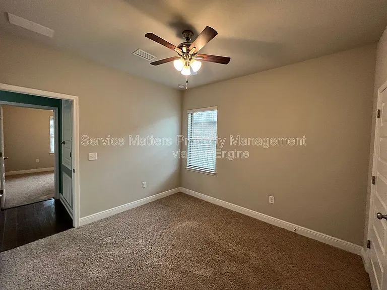 4533 Oak Orchard Cir — Photo 28