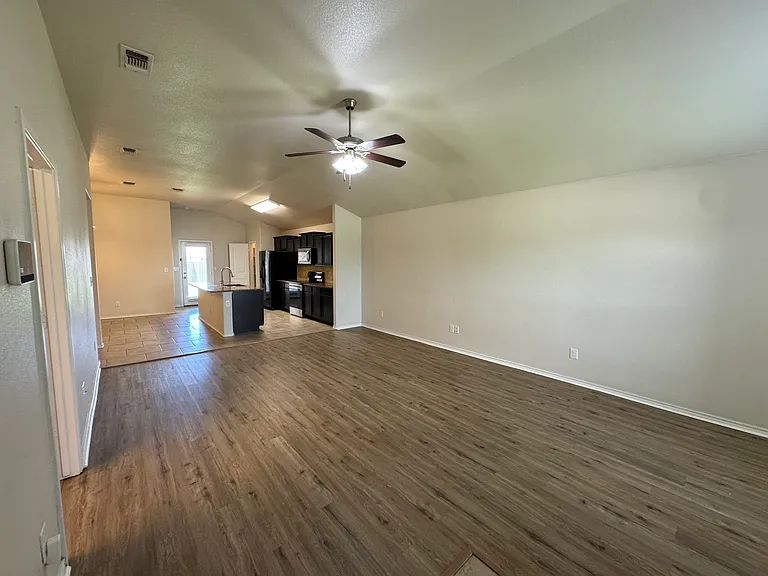 10113 Viola Ave — Photo 5