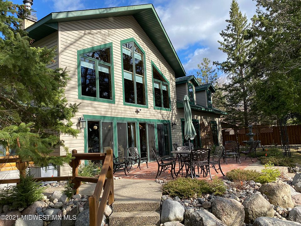 1st image of 20594 Cooper Ln NW