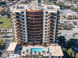 2301 SW 27th Ave APT 703, Miami, FL 33145