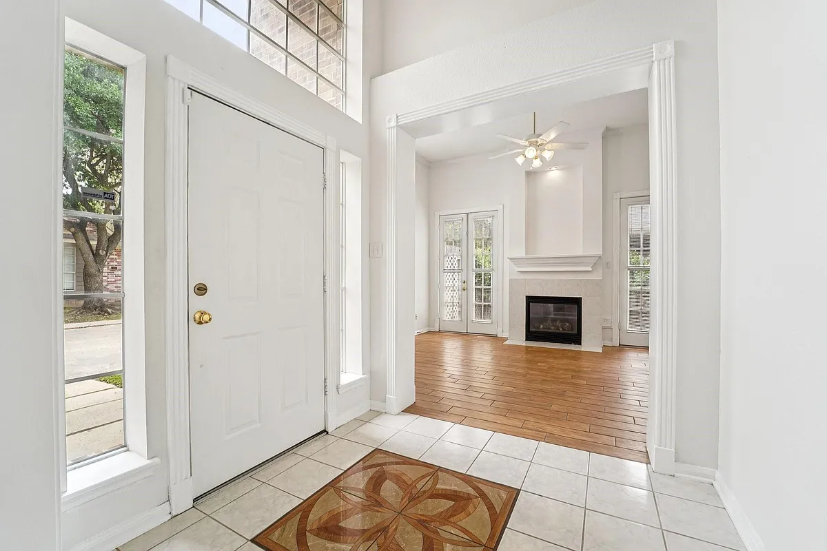 Building Photo - 14420 Walters Rd #55