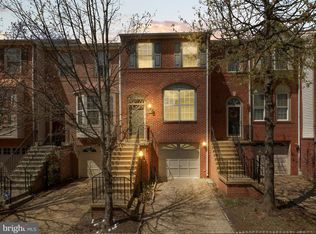 13128 Kidwell Field Rd, Herndon, VA 20171