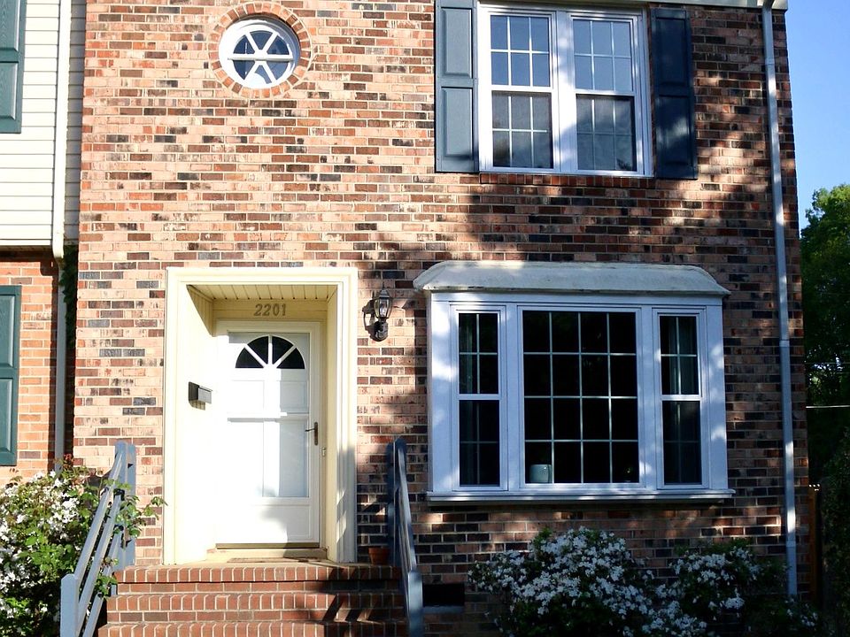 1st image of 2201 Ashcreek Dr