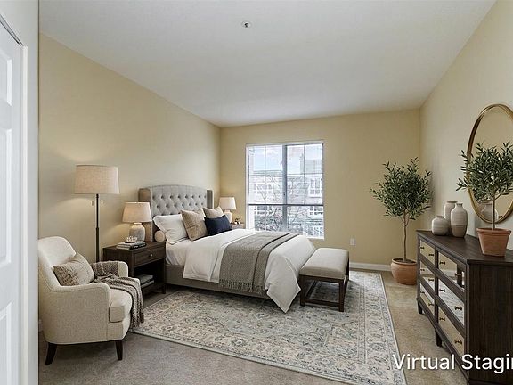 5th image of 2995 Princess Cres #330