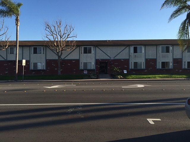1st image of 429 Palm Ave APT 1